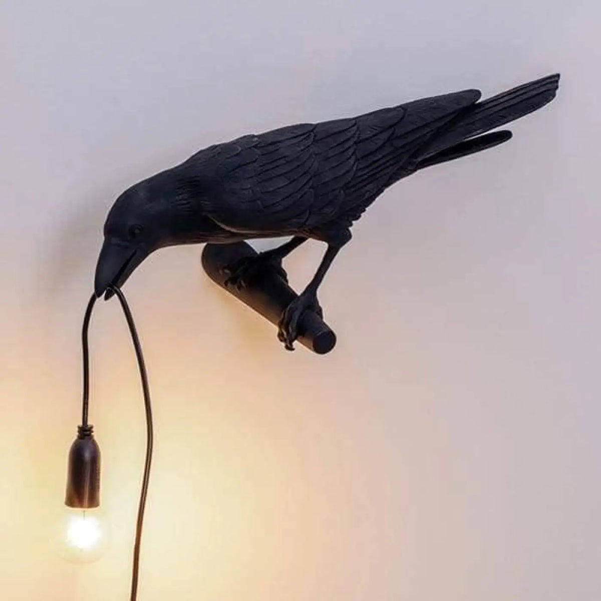 Applique Murale Oiseau Tenant une Ampoule – Osan
