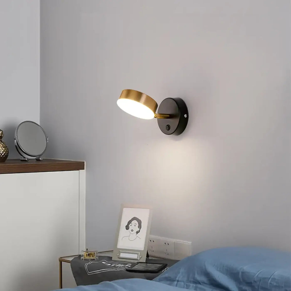 Applique Murale Cylindre Orientable – Komette