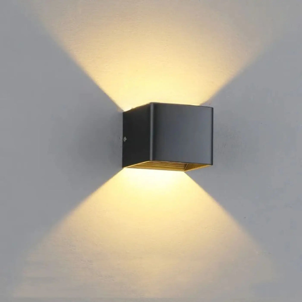 Applique Murale Cubique Haut et Bas – Demel