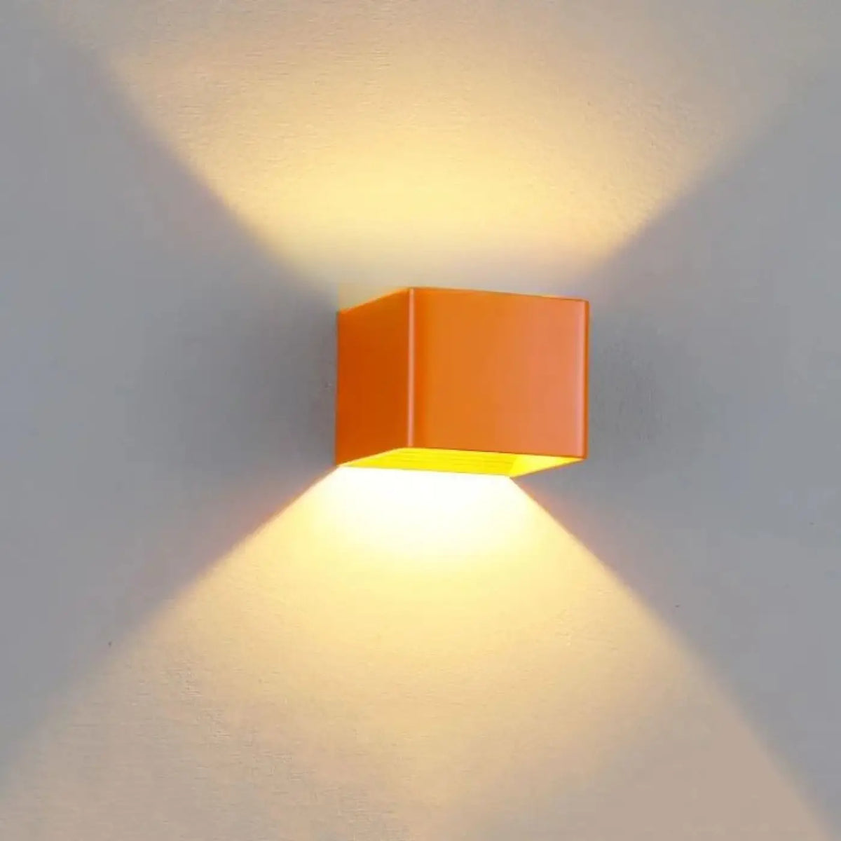 Applique Murale Cubique Haut et Bas – Demel
