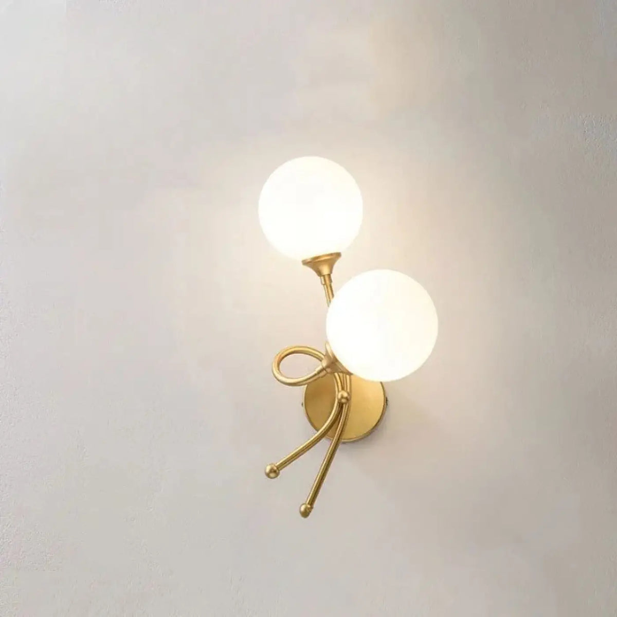 Applique Murale Double Globe Opalin – Zivette
