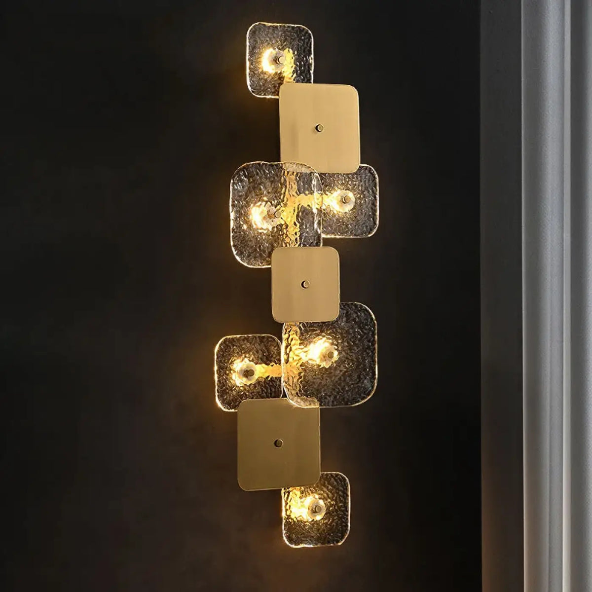 Applique Murale Carrés Dorés Verre Texturé – Nemelle