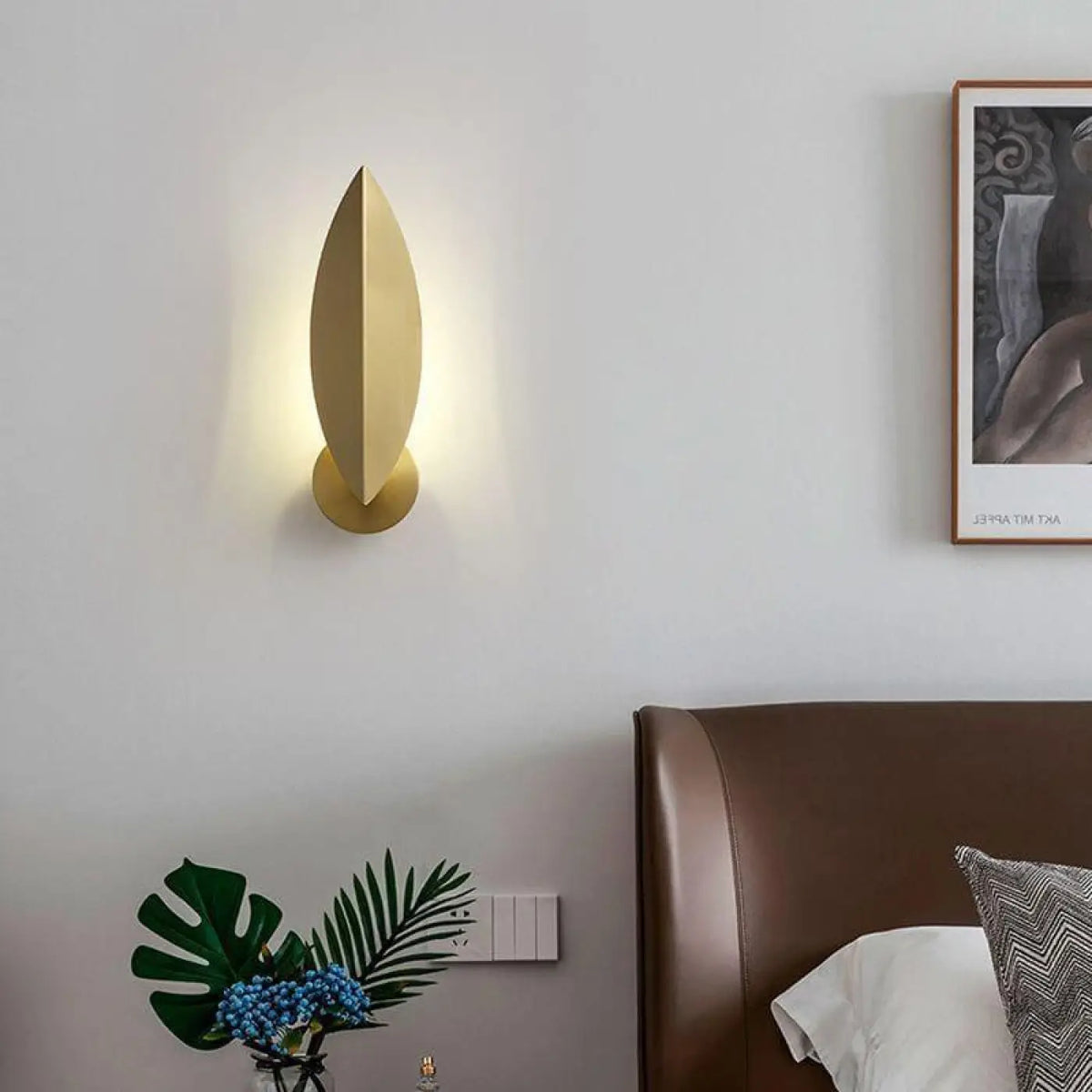 Applique Murale Dorée avec Interrupteur – Rolis