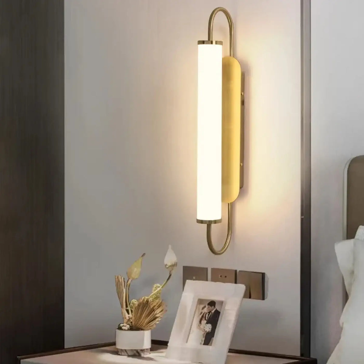 Applique Murale Dorée Tube Blanc – Vodan