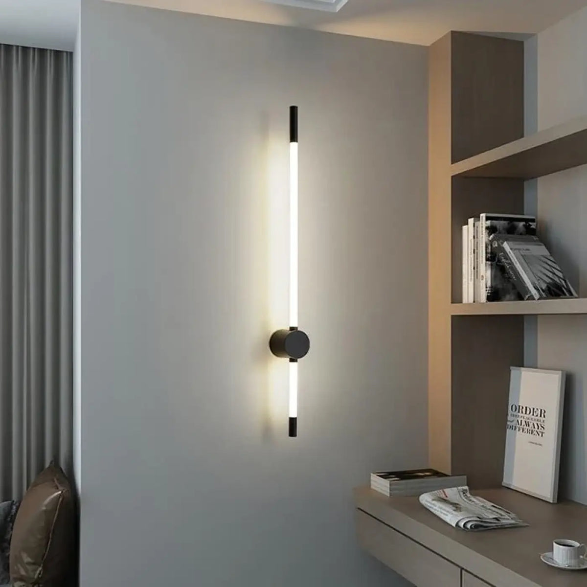 Applique Murale Dorée à Tube LED – Taron
