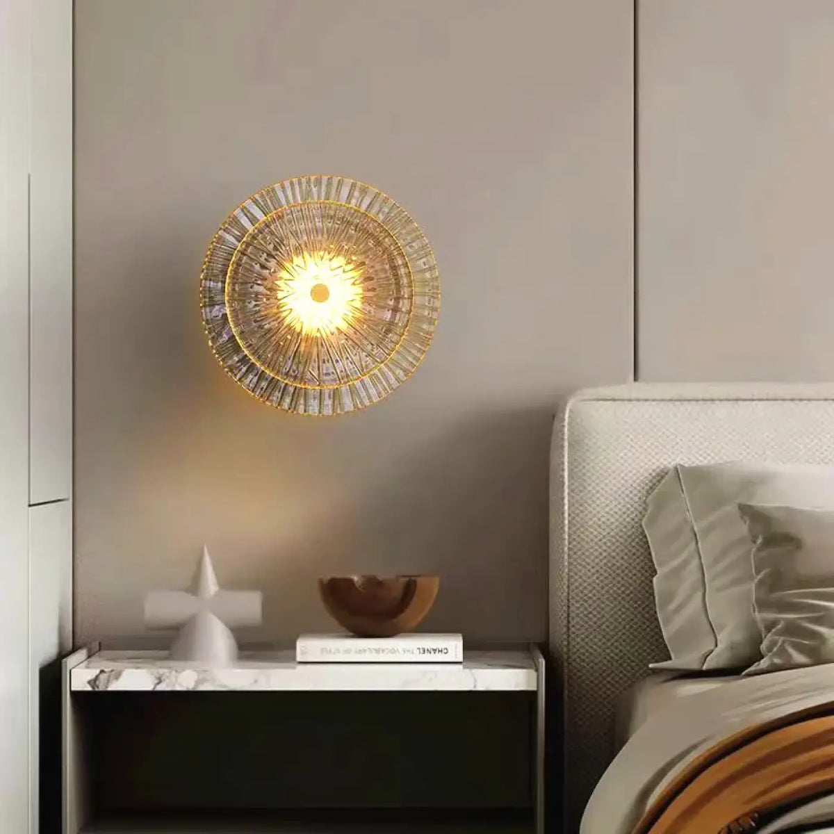 Applique Murale Ronde Dorée en Verre – Fesio