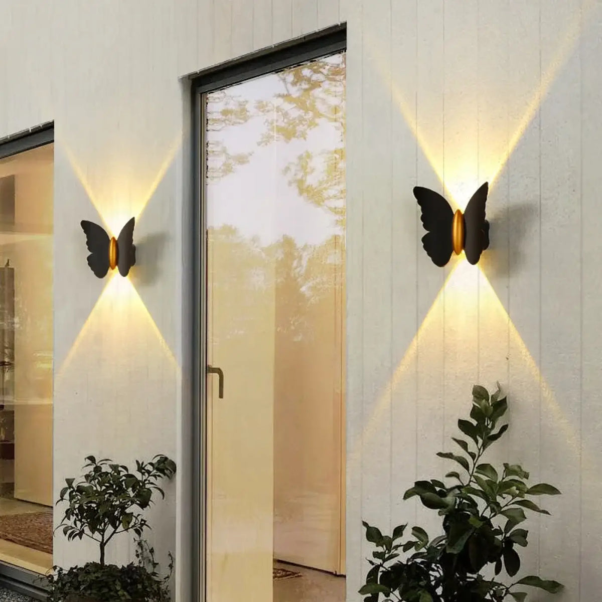 Applique Extérieure en Forme de Papillon – Zanelle