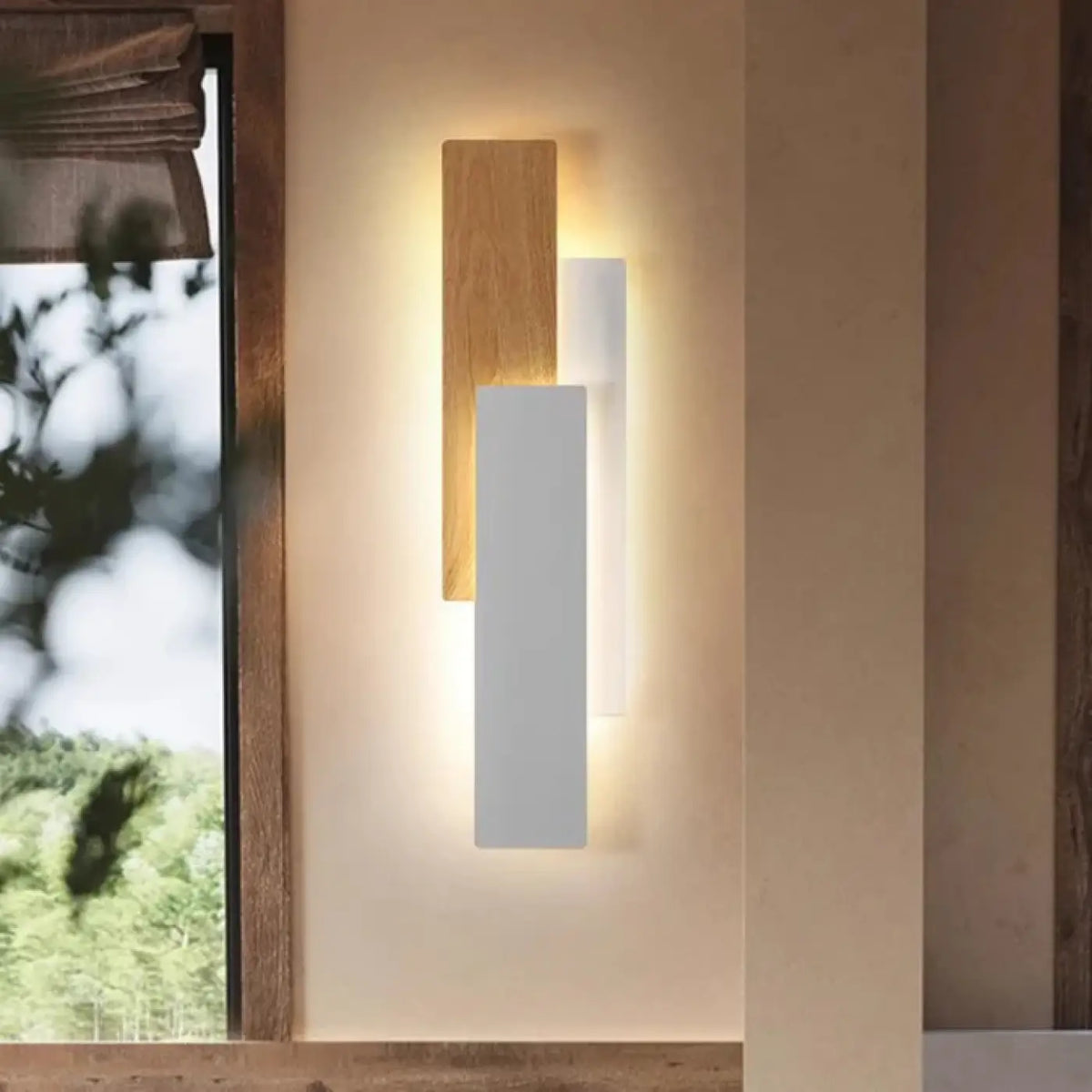 Applique Murale Minimaliste Bois et Métal – Kasane