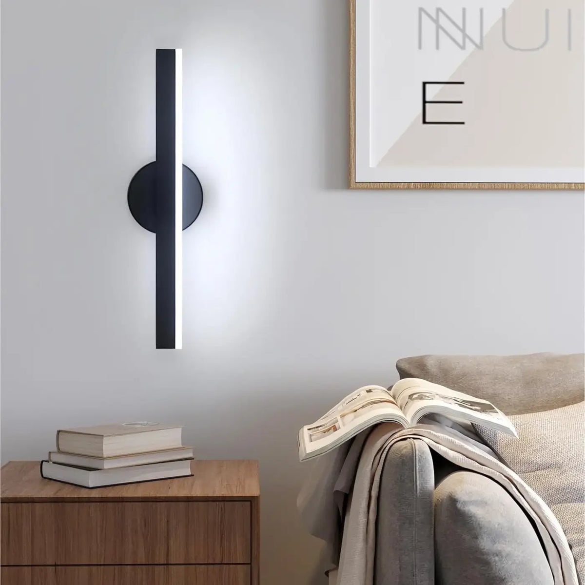 Applique Murale LED Élancée Noire – Somel