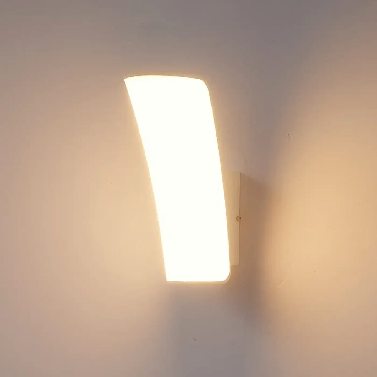 Applique Murale LED Blanche Éclairage Doux – Zisan