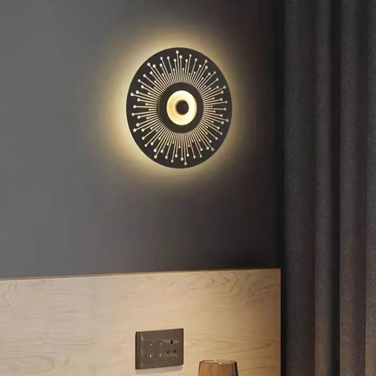 Applique Murale LED en Fer Noir – Vinelle