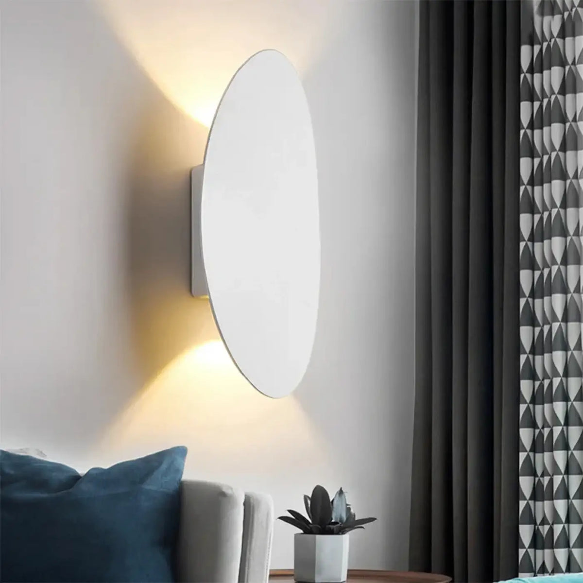 Applique Murale LED Ovale Blanche – Jona