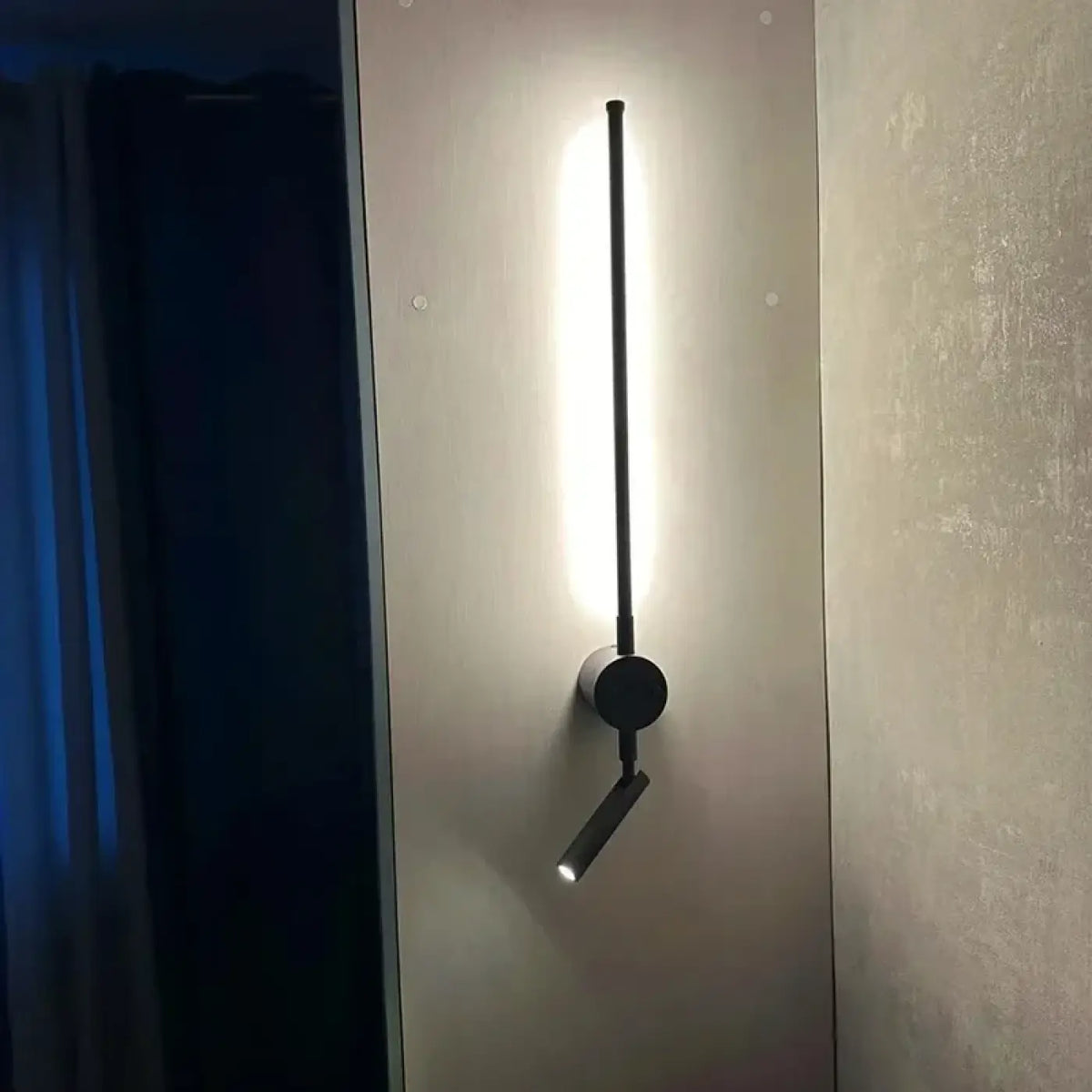 Applique Murale LED Pivotante 360° – Taran