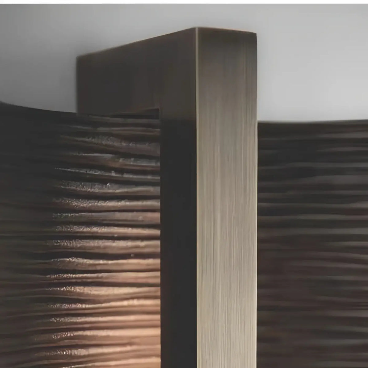 Applique Murale Design Dimmable – Esan