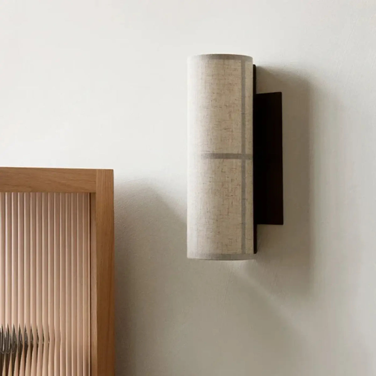 Applique Murale Moderne en Tissu Clair – Tivo