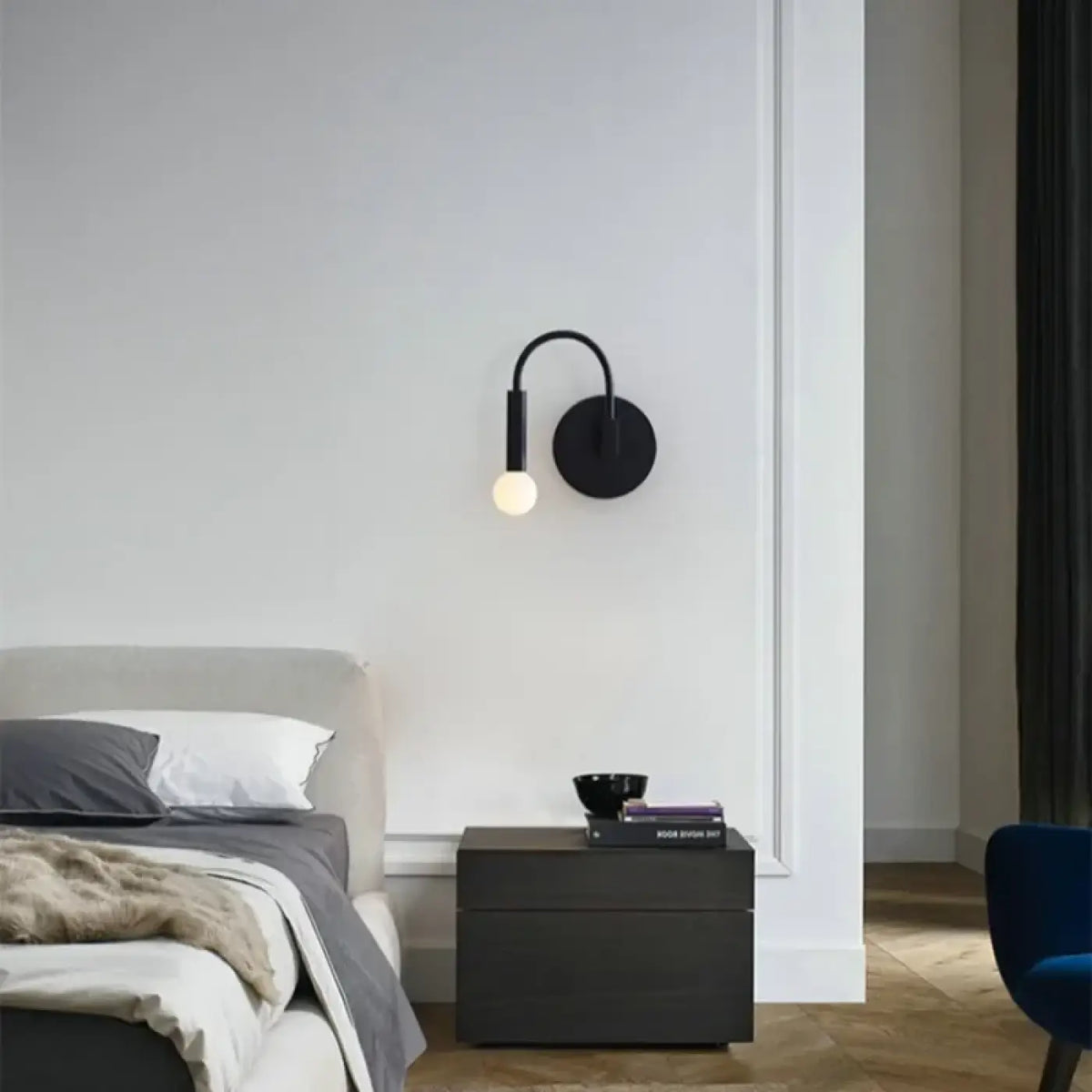 Applique Murale Noire Minimaliste – Kedine