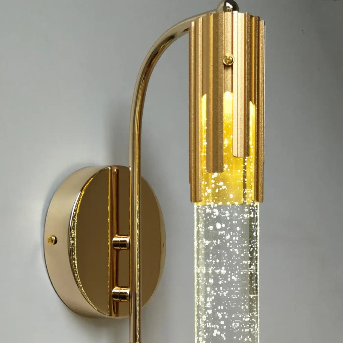 Applique Murale Barre Transparente Dorée – Losio