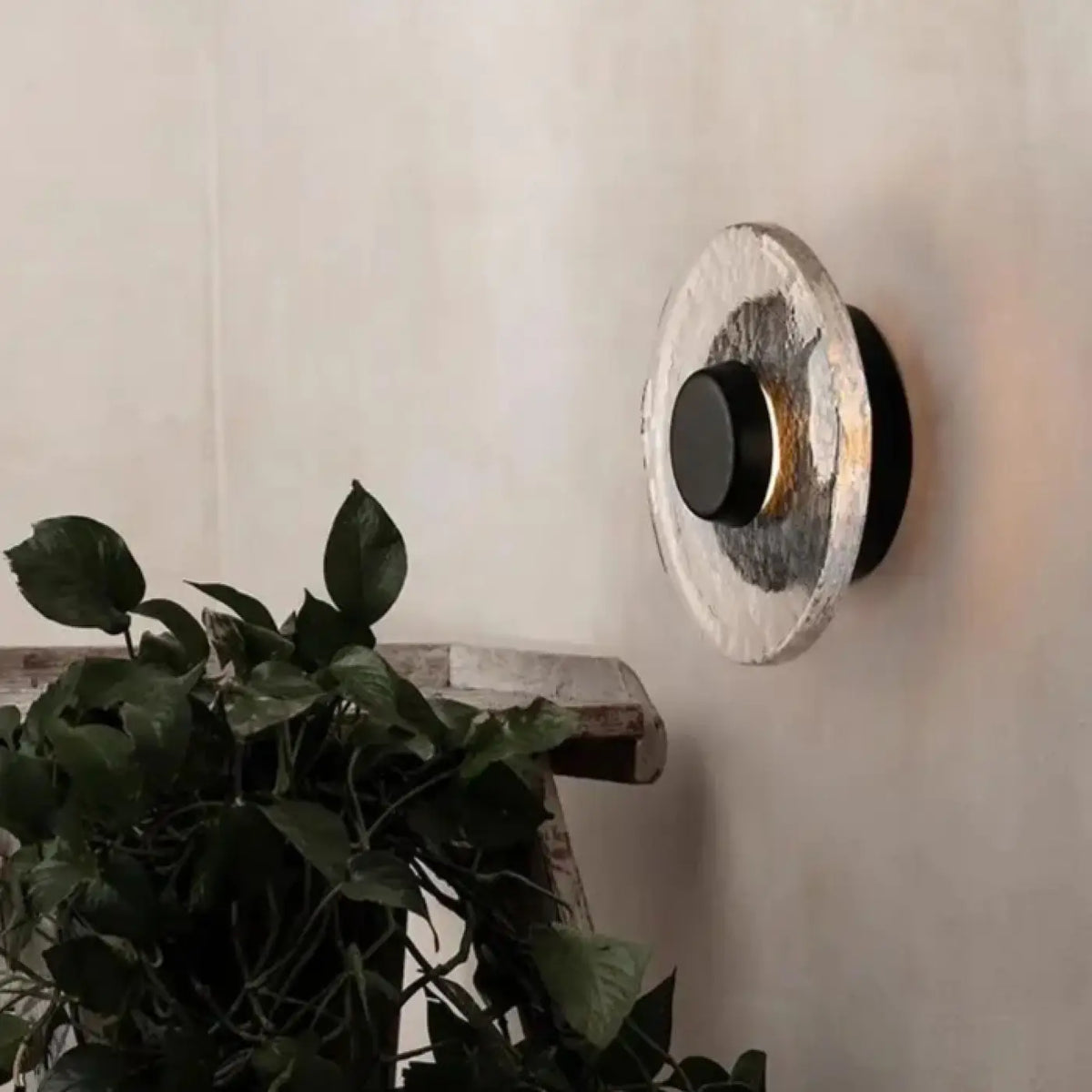 Applique Murale Ronde en Verre Texturé – Nelette