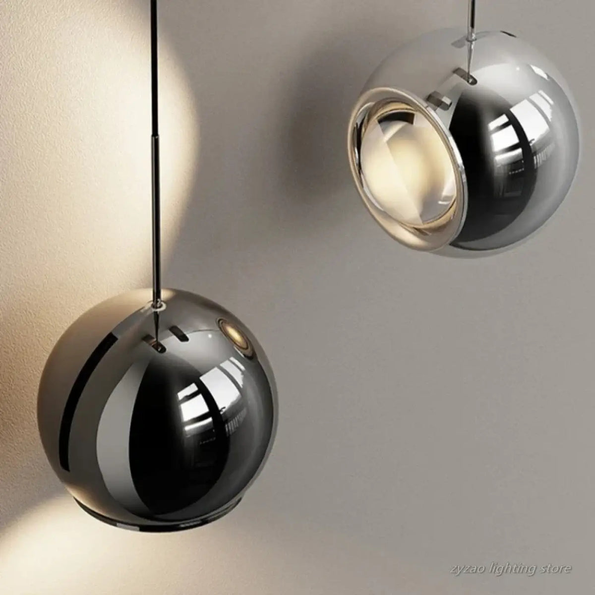Applique Murale Suspendue Boule en Verre – Menine