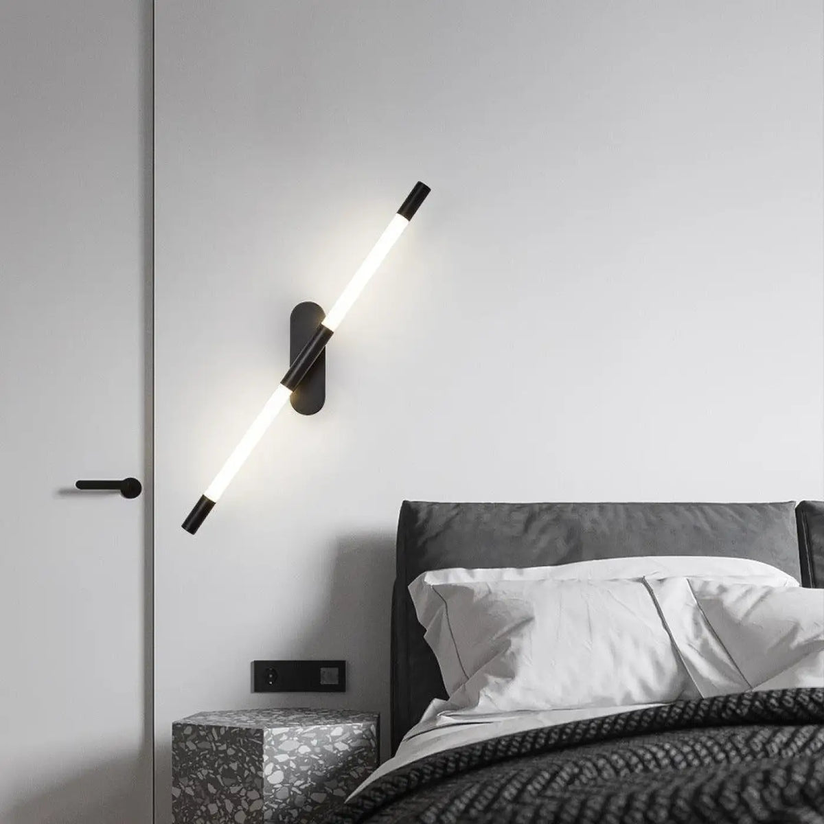 Applique Murale Tube Noire – Vérelle