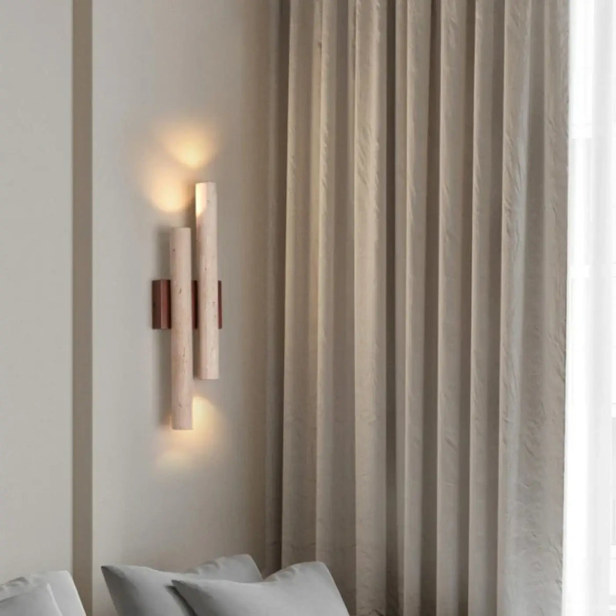 Applique Murale Verticale en Bois – Rovel