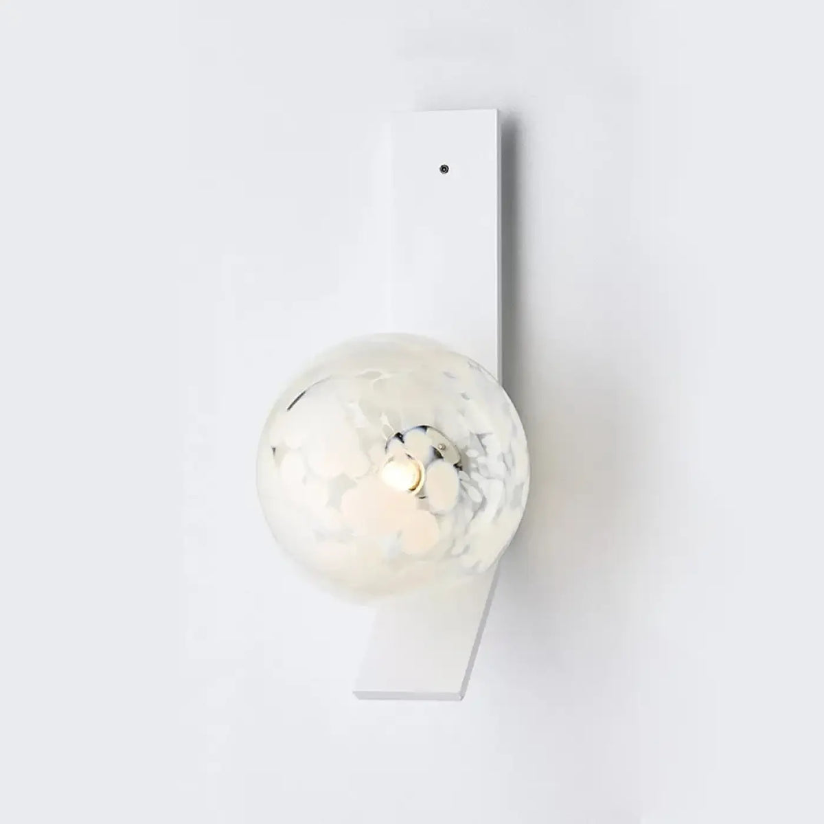 Applique Murale Verticale Globes en Verre – Falette