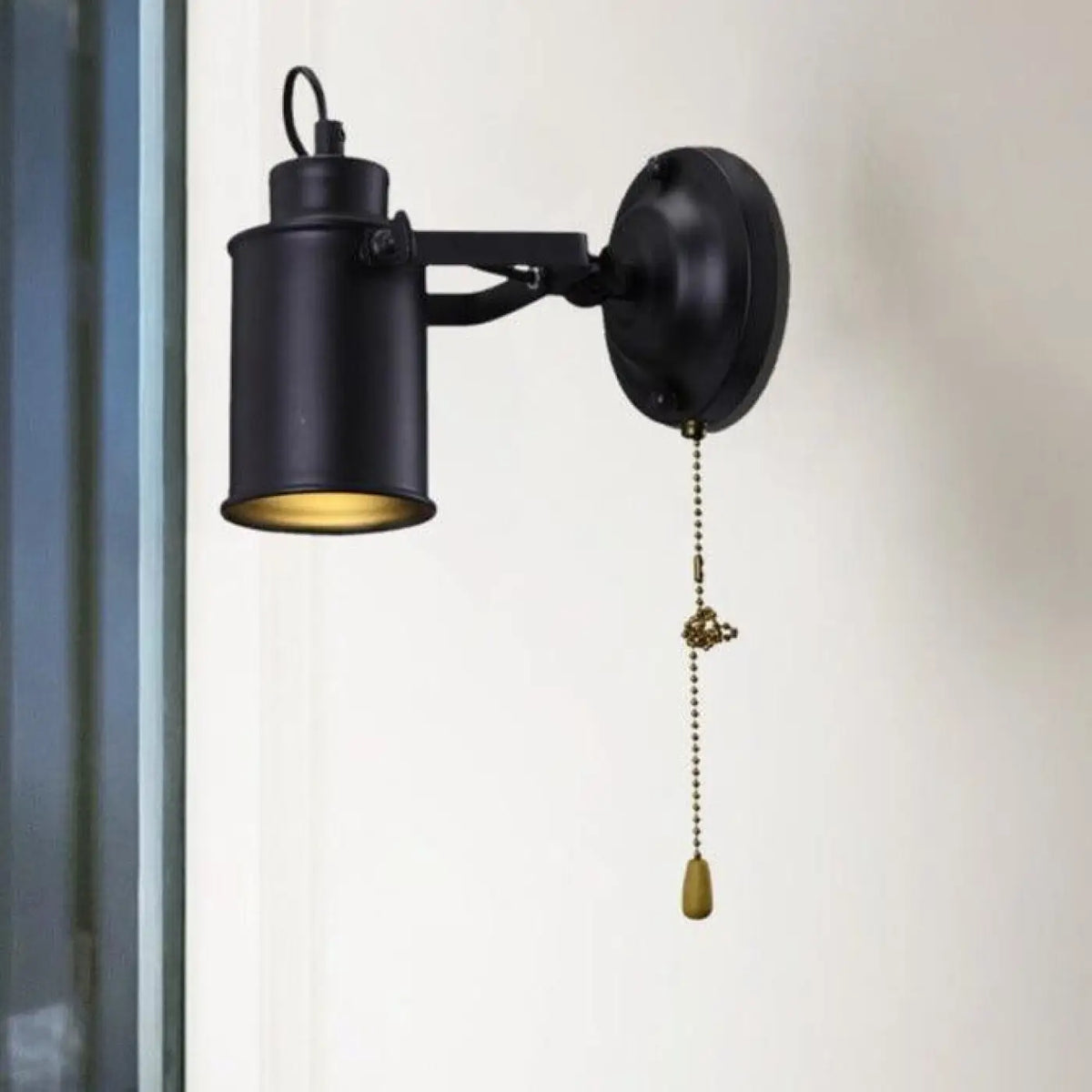 Applique Murale Noire Lignes Nettes – Zimel