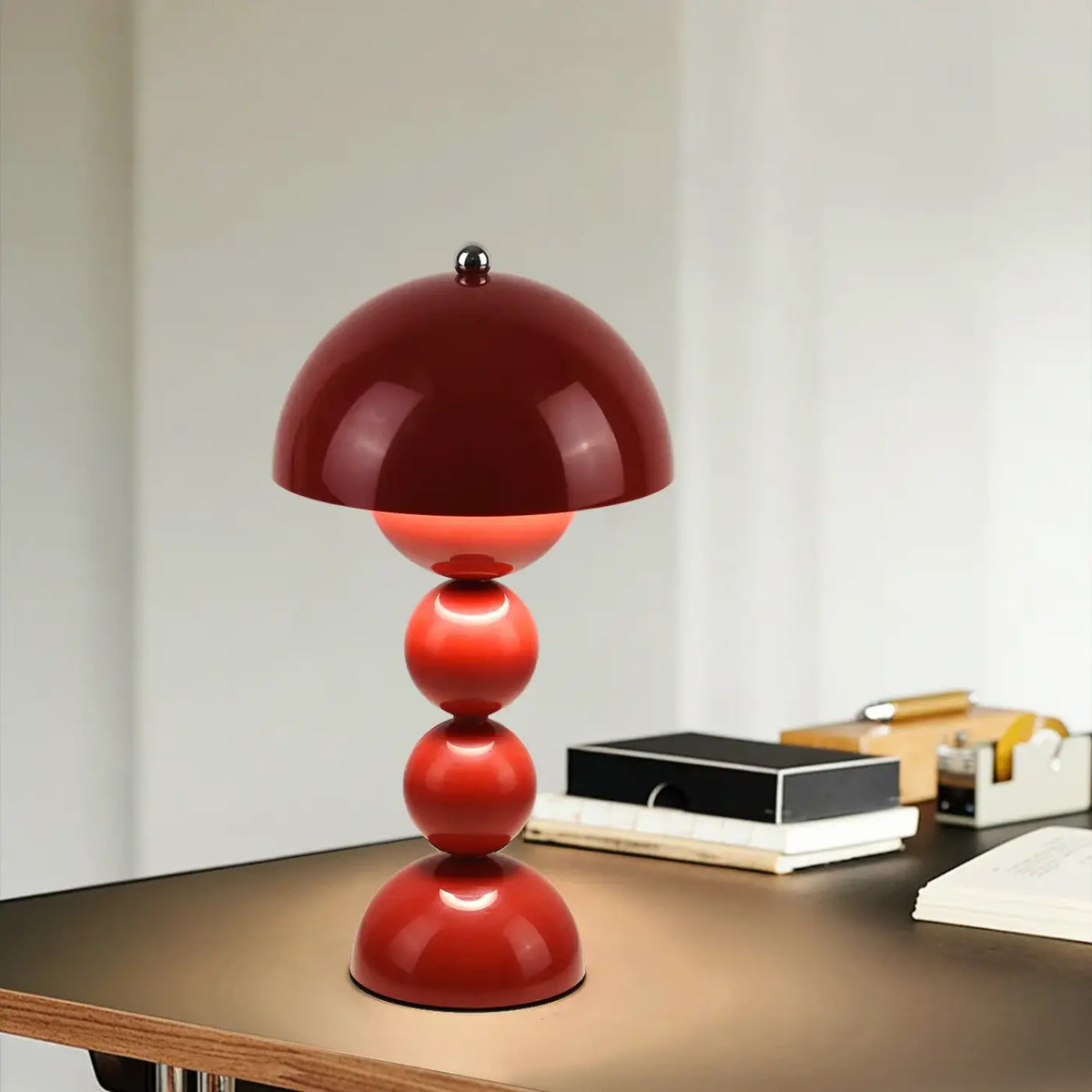 Lampe de Chevet Rouge Laquée Rétro – Zovine