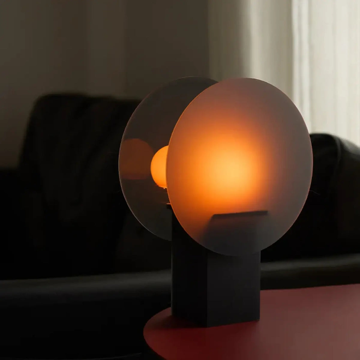 Lampe de Chevet à Lumière Ambrée – Baran