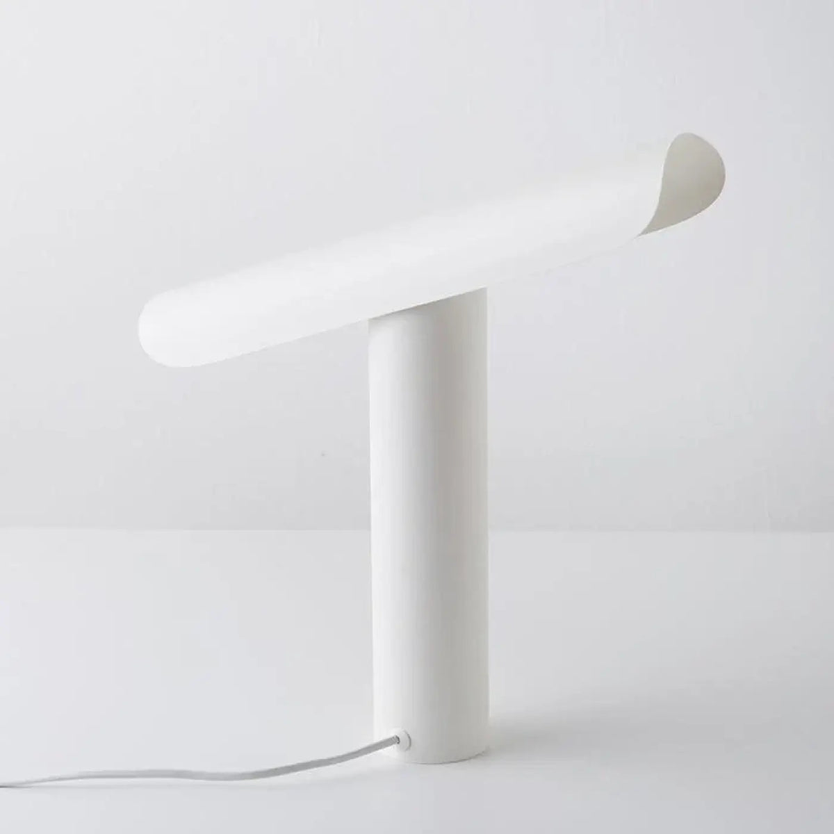 Lampe à Poser Bras Incliné – Déron