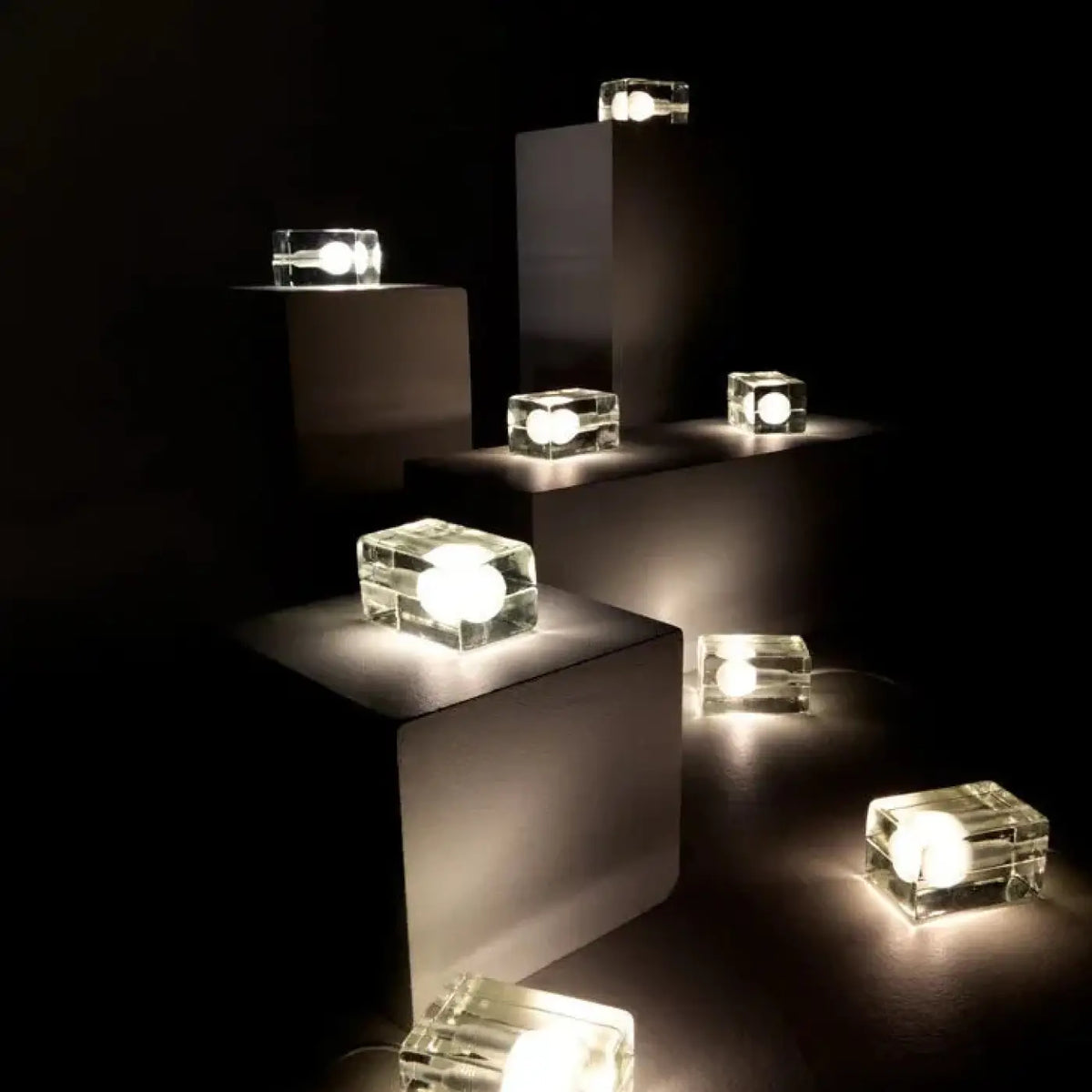 Lampe de Chevet Nordique Transparente – Namio