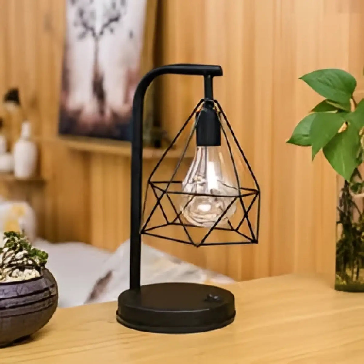 Lampe à Poser Industrielle Géométrique – Énine
