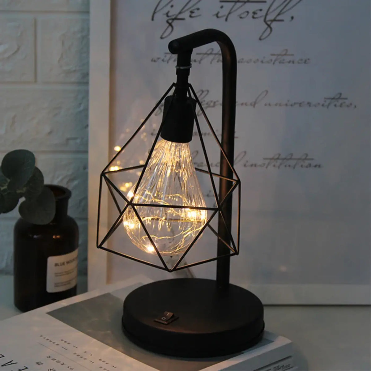 Lampe à Poser Industrielle Géométrique – Énine