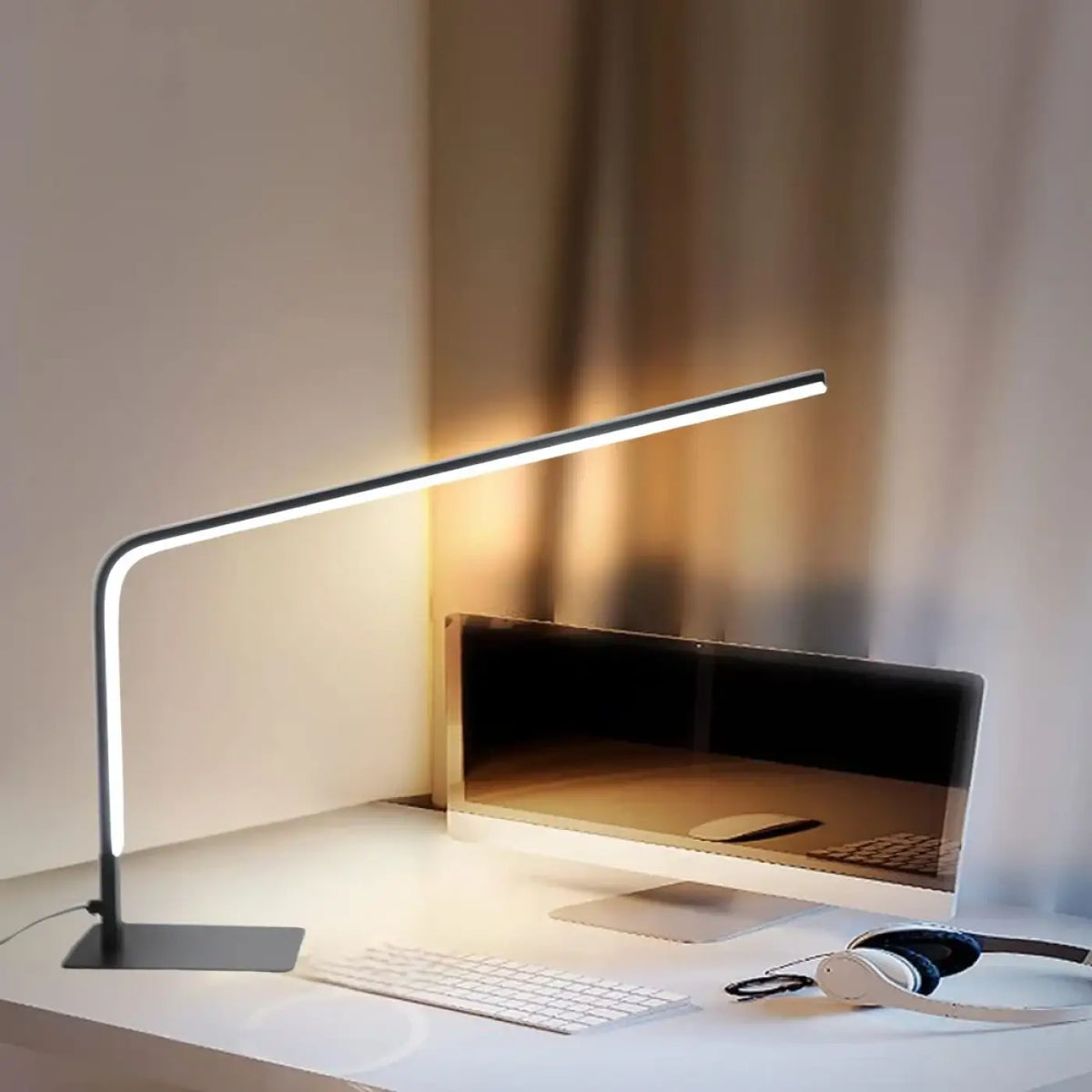 Lampe de Bureau LED Minimaliste – Tomine