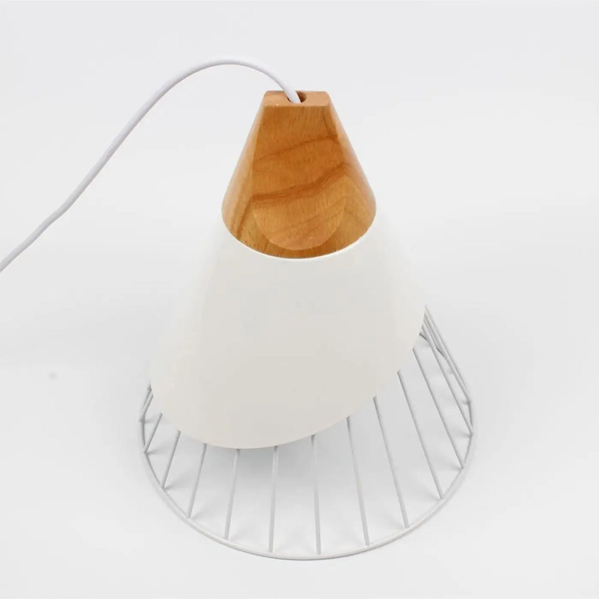 Suspension Simple et Épurée – Jario