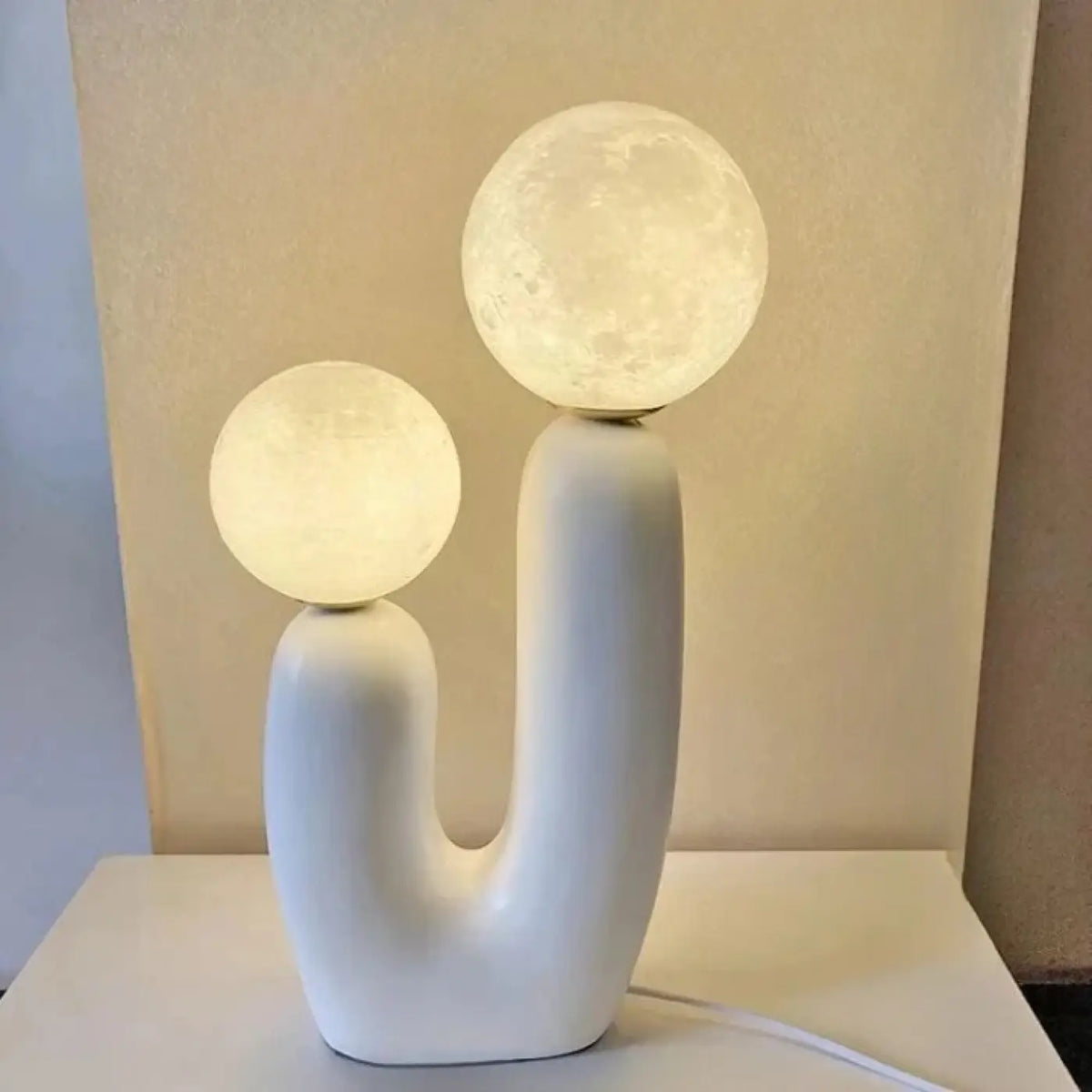Lampe de Table Double Globe – Tilan