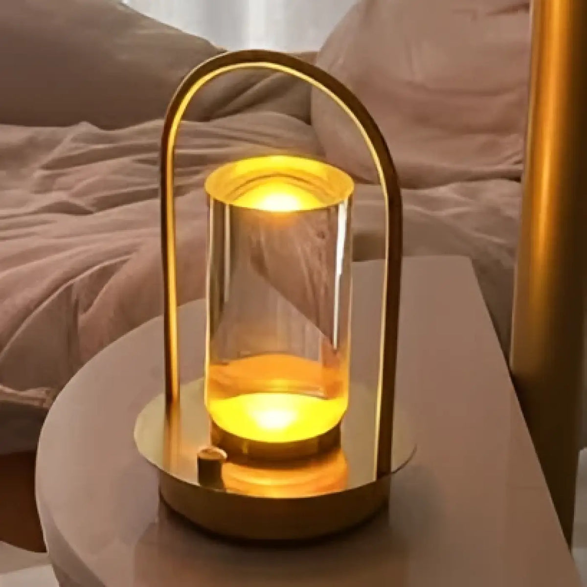 Lampe à Poser Arche et Cylindre – Ivette