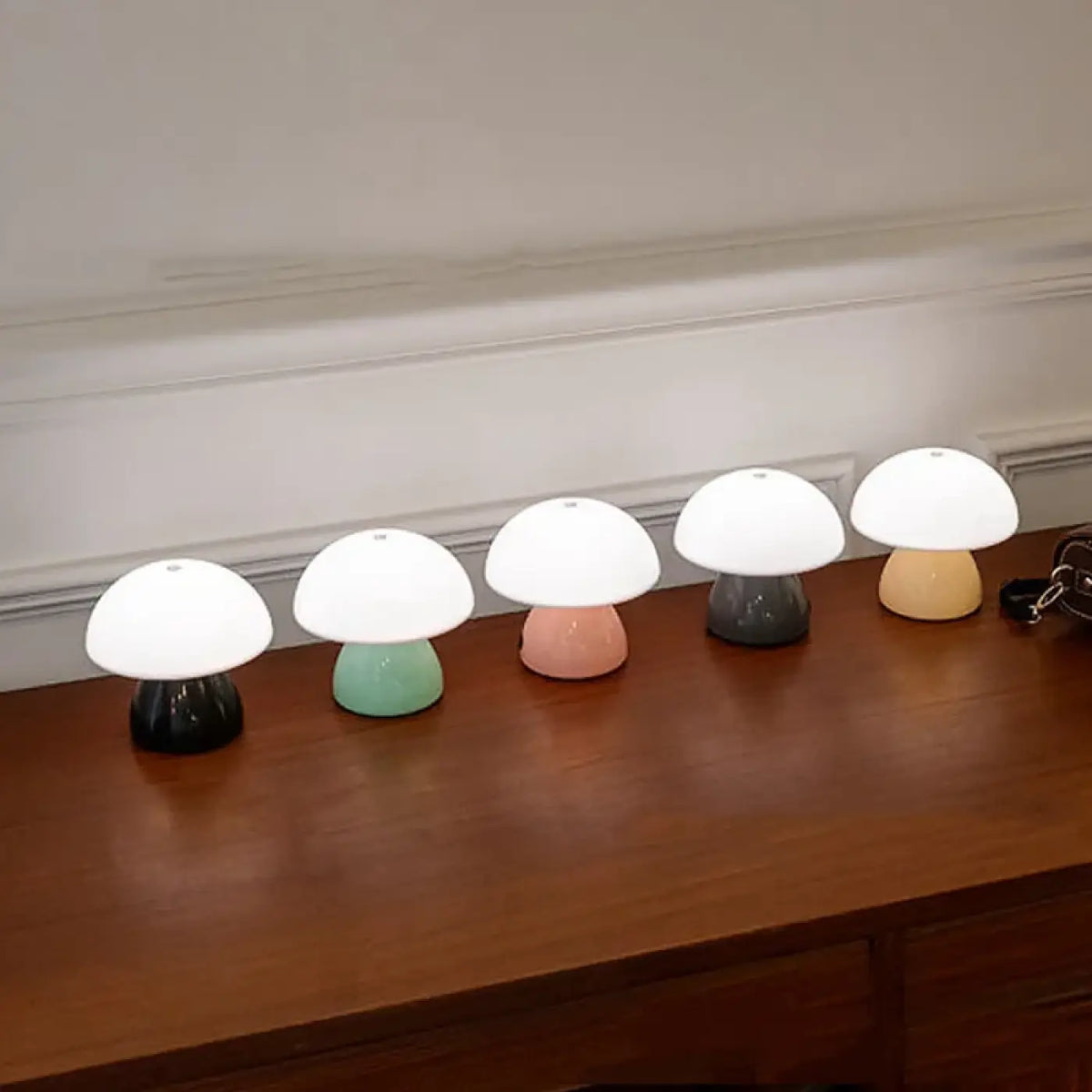Lampe Champignon Rétro Design – Bramine