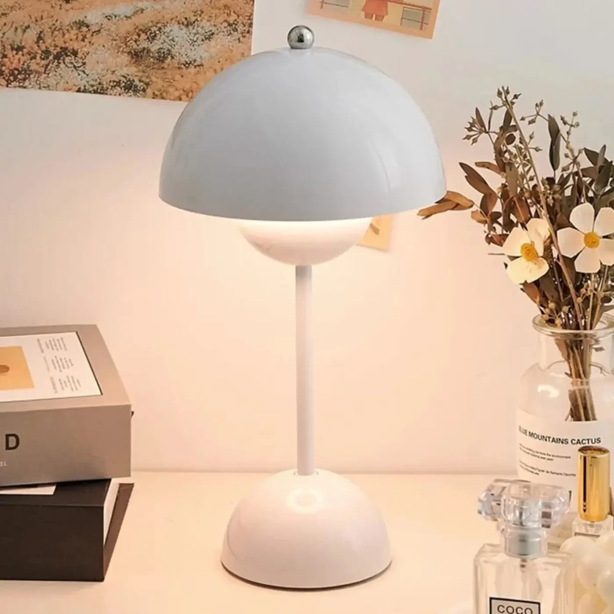 Lampe Colorée à Diffuseur Sphérique – Zérel