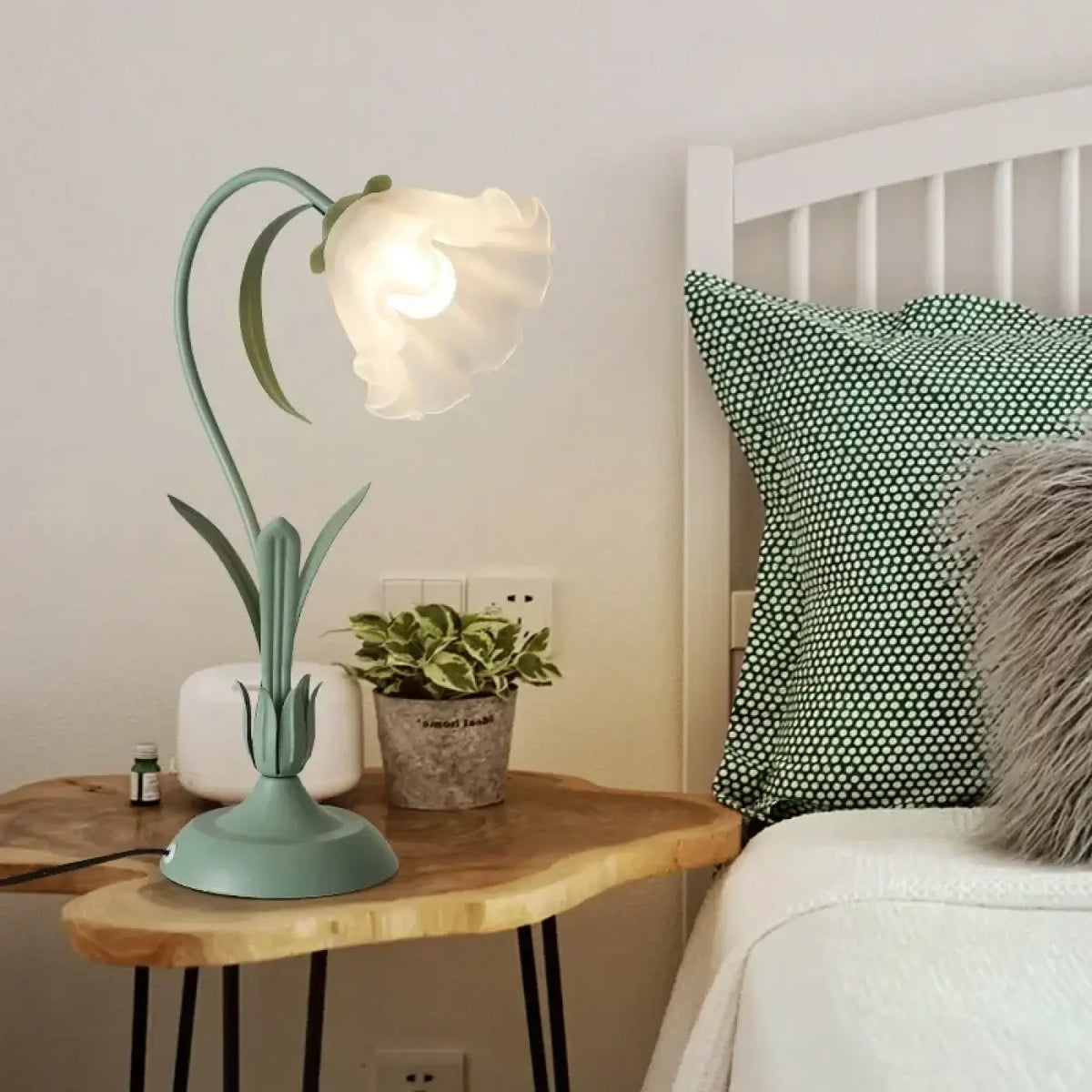 Lampe à Poser Design Fleur – Jalane