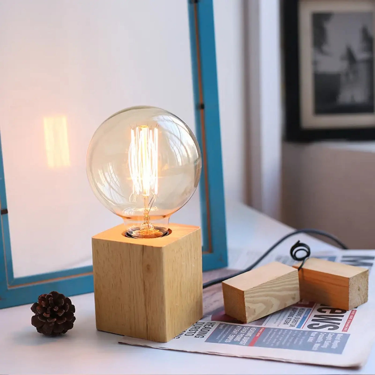 Lampe à Poser Industrielle en Bois – Kovane