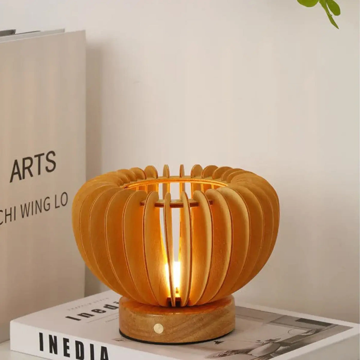 Lampe à Poser en Bois Organique – Boman