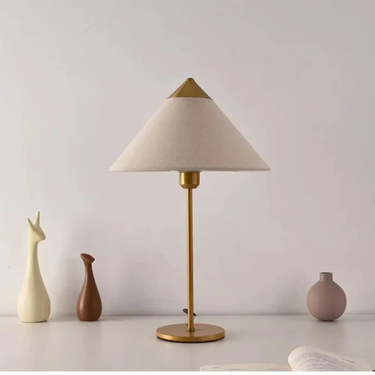 Lampe à Poser Base Dorée – Maline