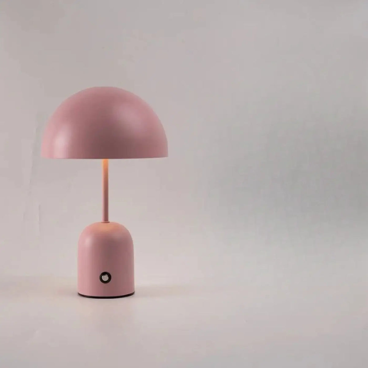 Lampe en Métal Abat-jour Demi-Sphère – Salane