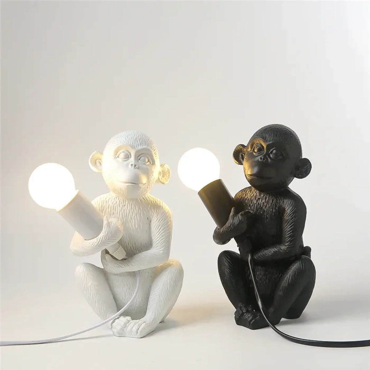 Lampe de Table Singe Assis – Livelle