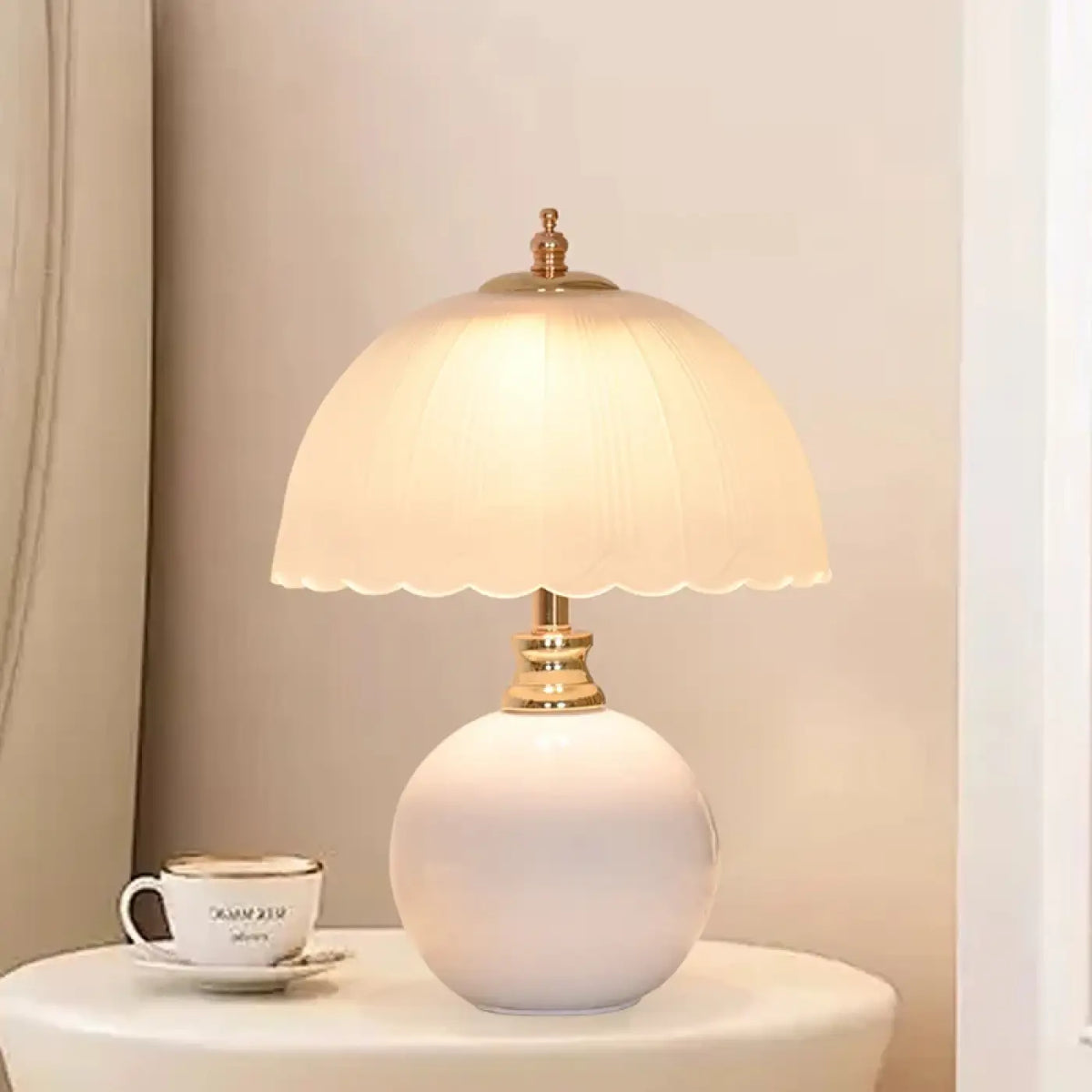 Lampe Champignon Vintage Festonnée – Téselle