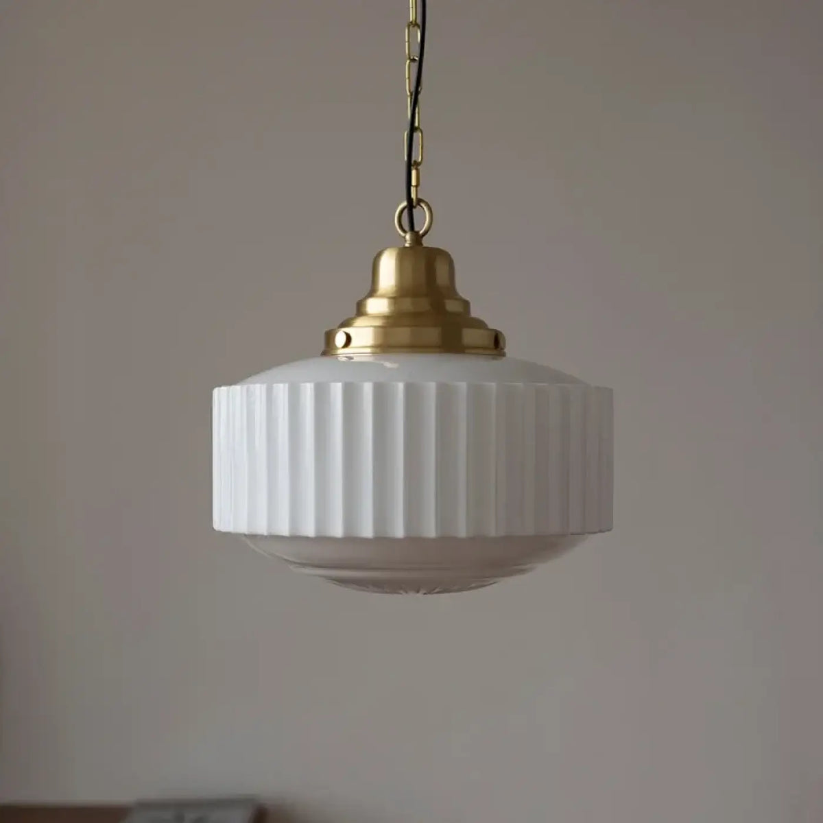 Suspension Vintage en Verre Plissé – Zidel