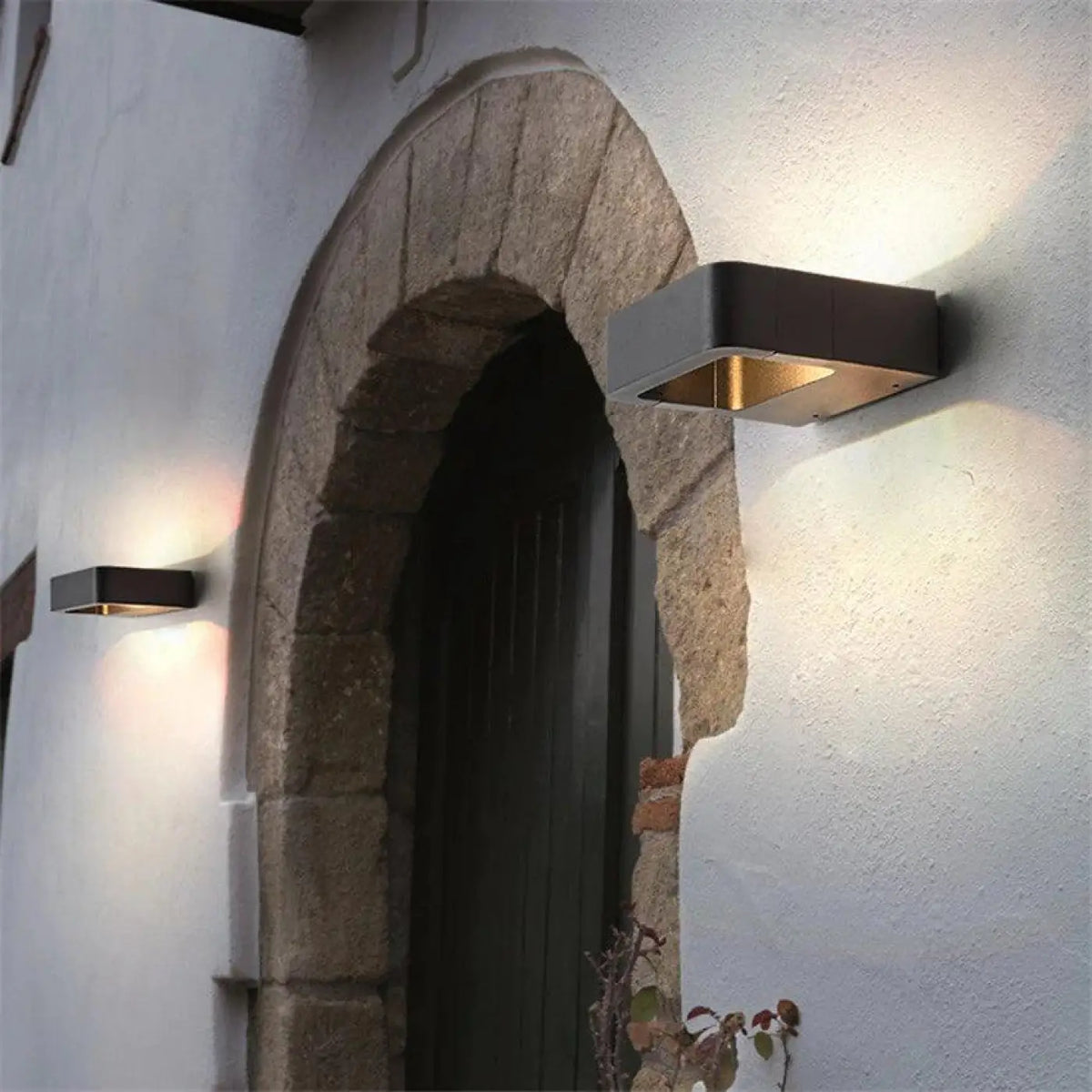 Applique Murale Extérieure Épurée – Joma
