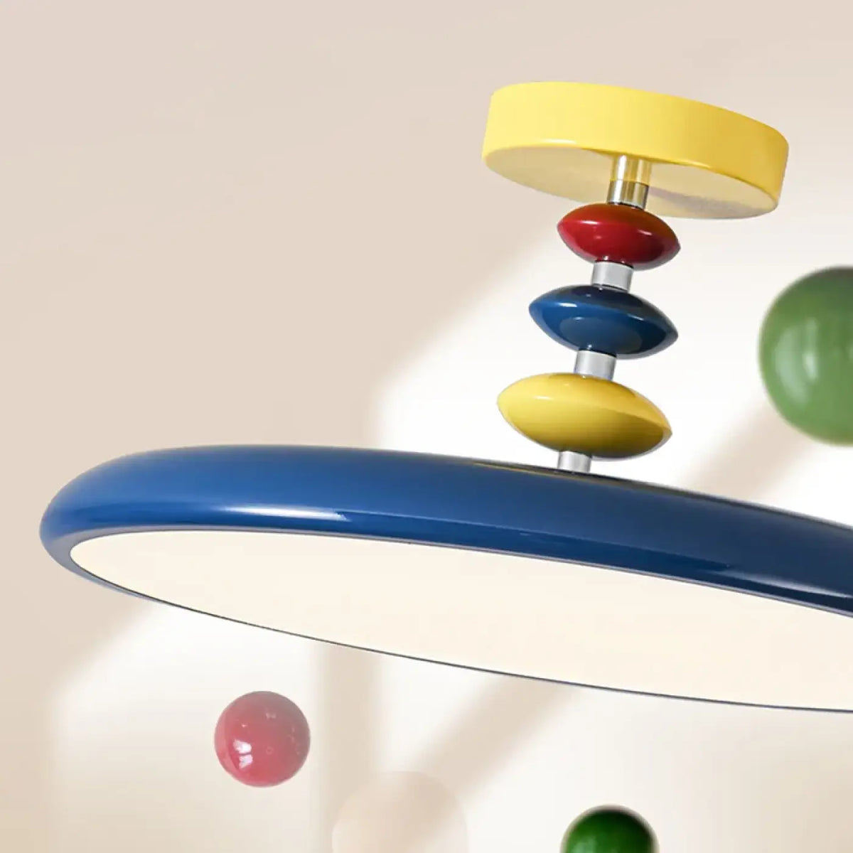 Plafonnier Coloré Design – Amette