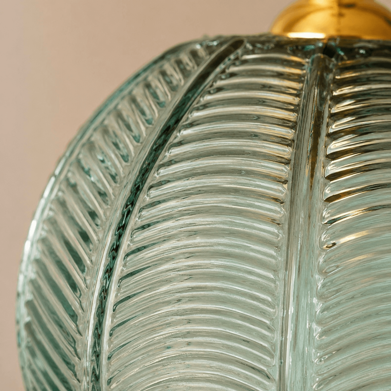Suspension en Verre Strié Végétal – Palma